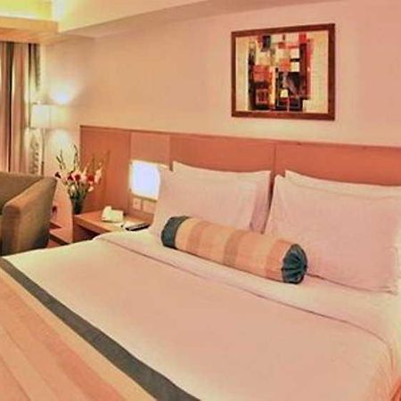 Comfort Inn Gsk Амрітсар Номер фото