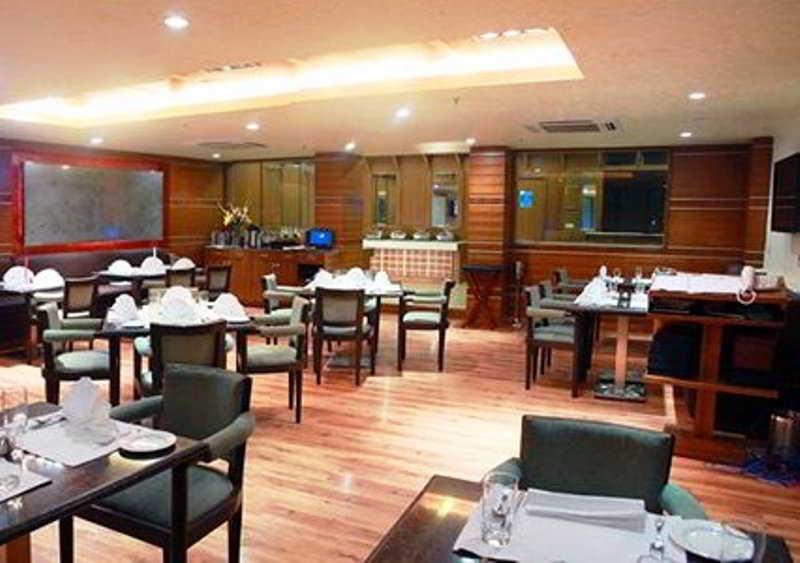 Comfort Inn Gsk Амрітсар Екстер'єр фото